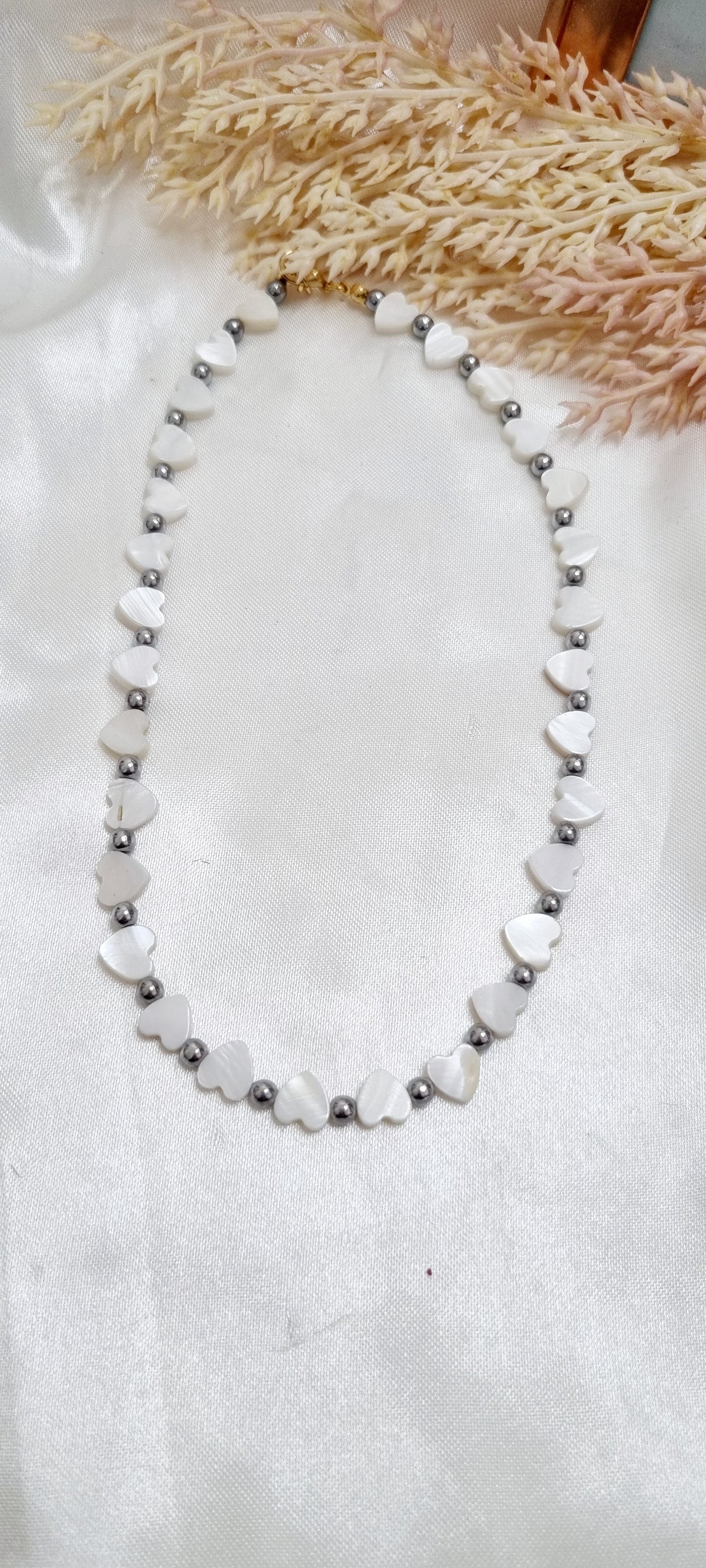 Collar de corazones