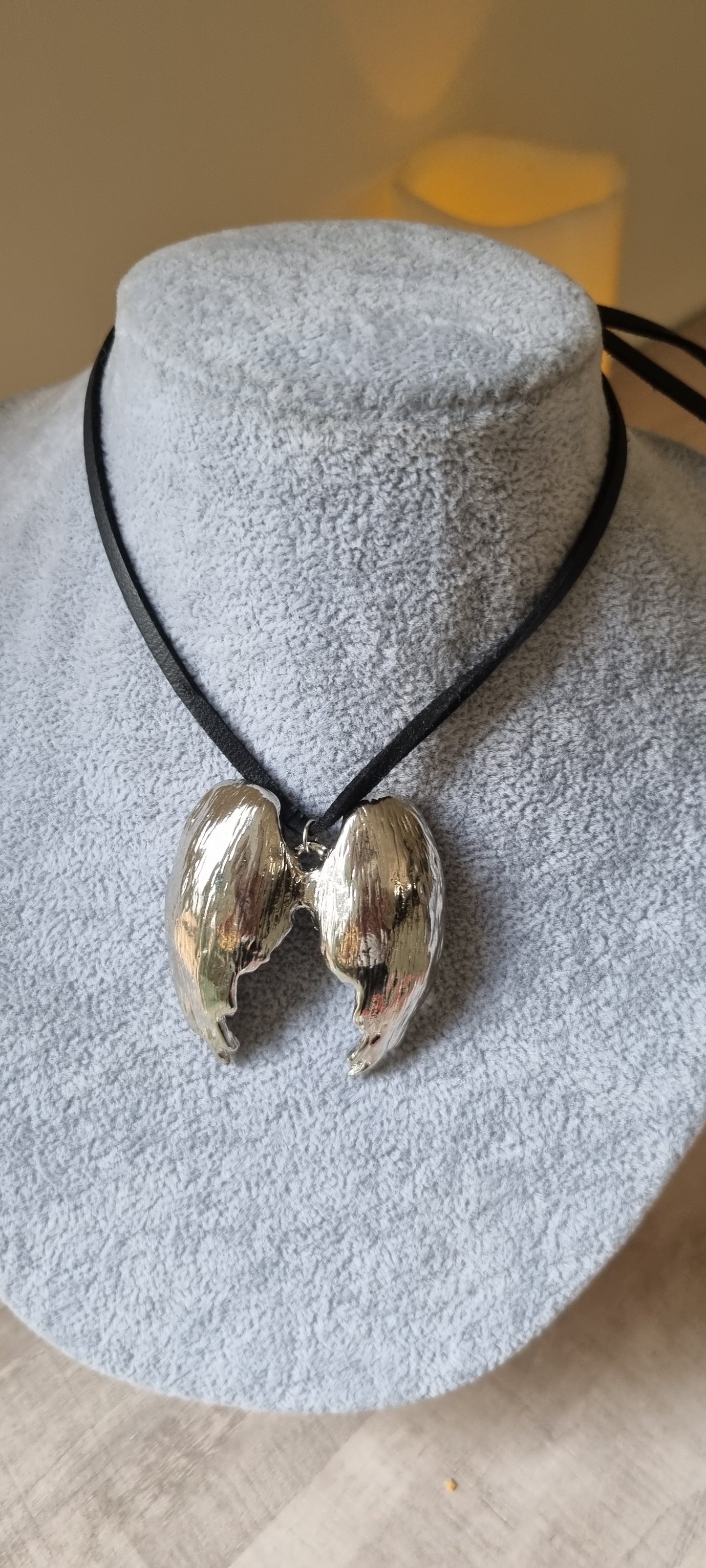 Collar alas