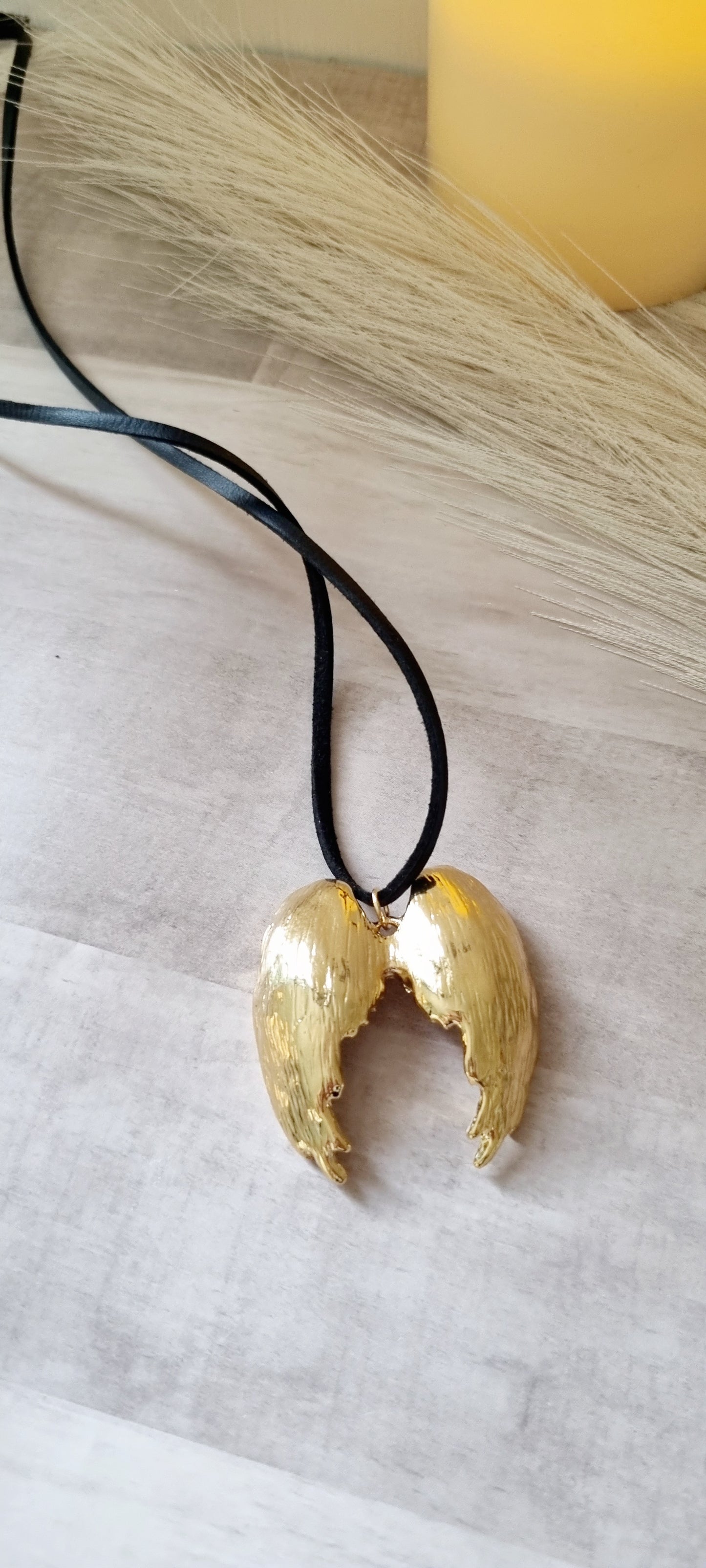 Collar alas