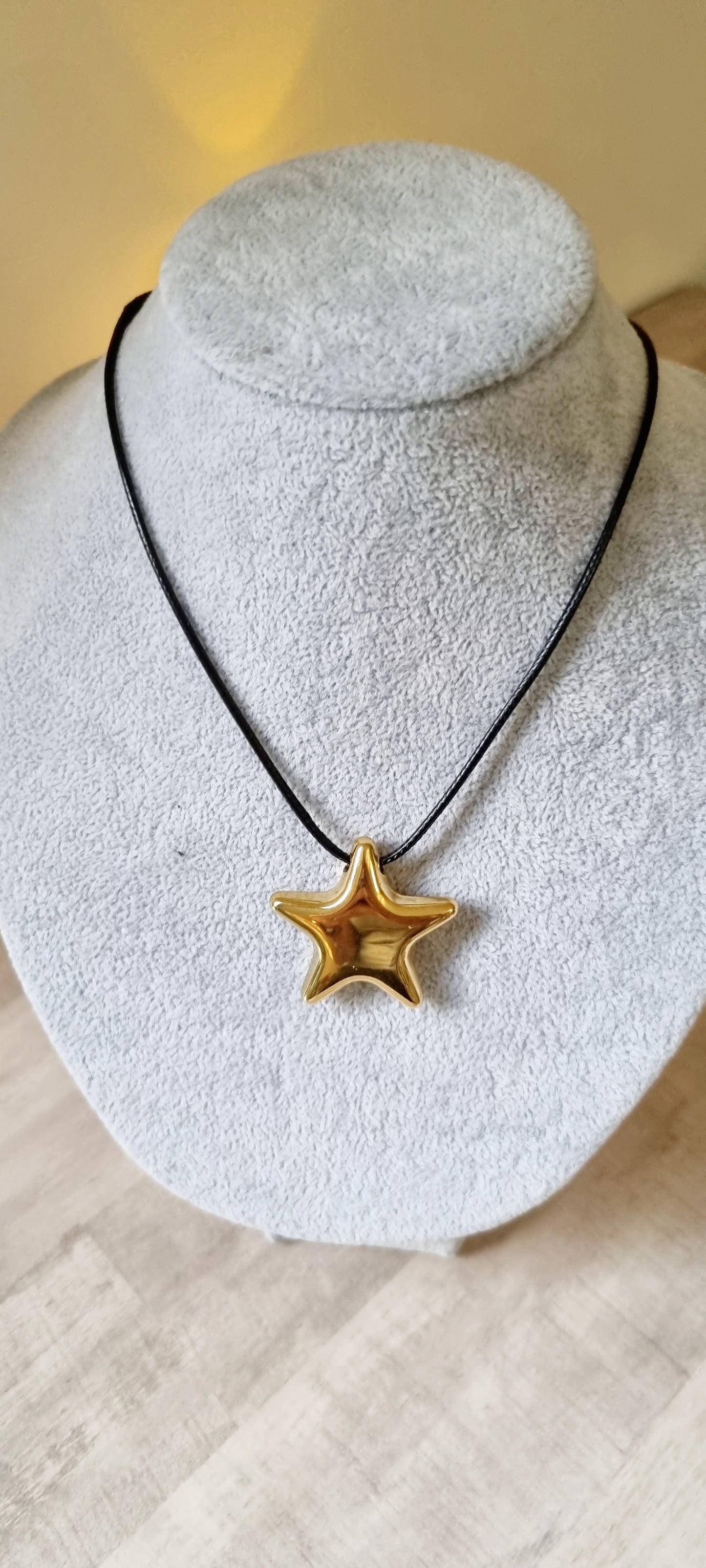 Collar estrella