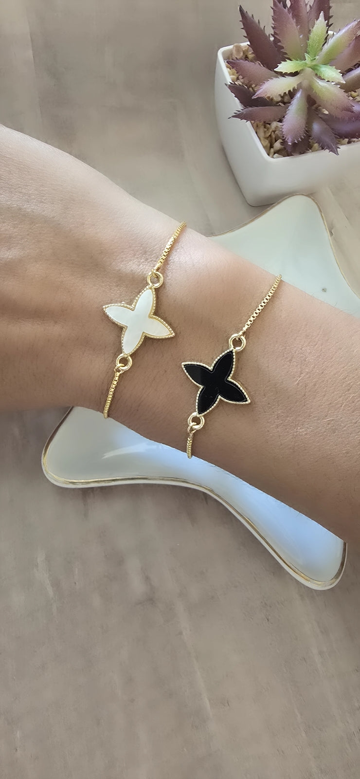 Pulsera dupe LV