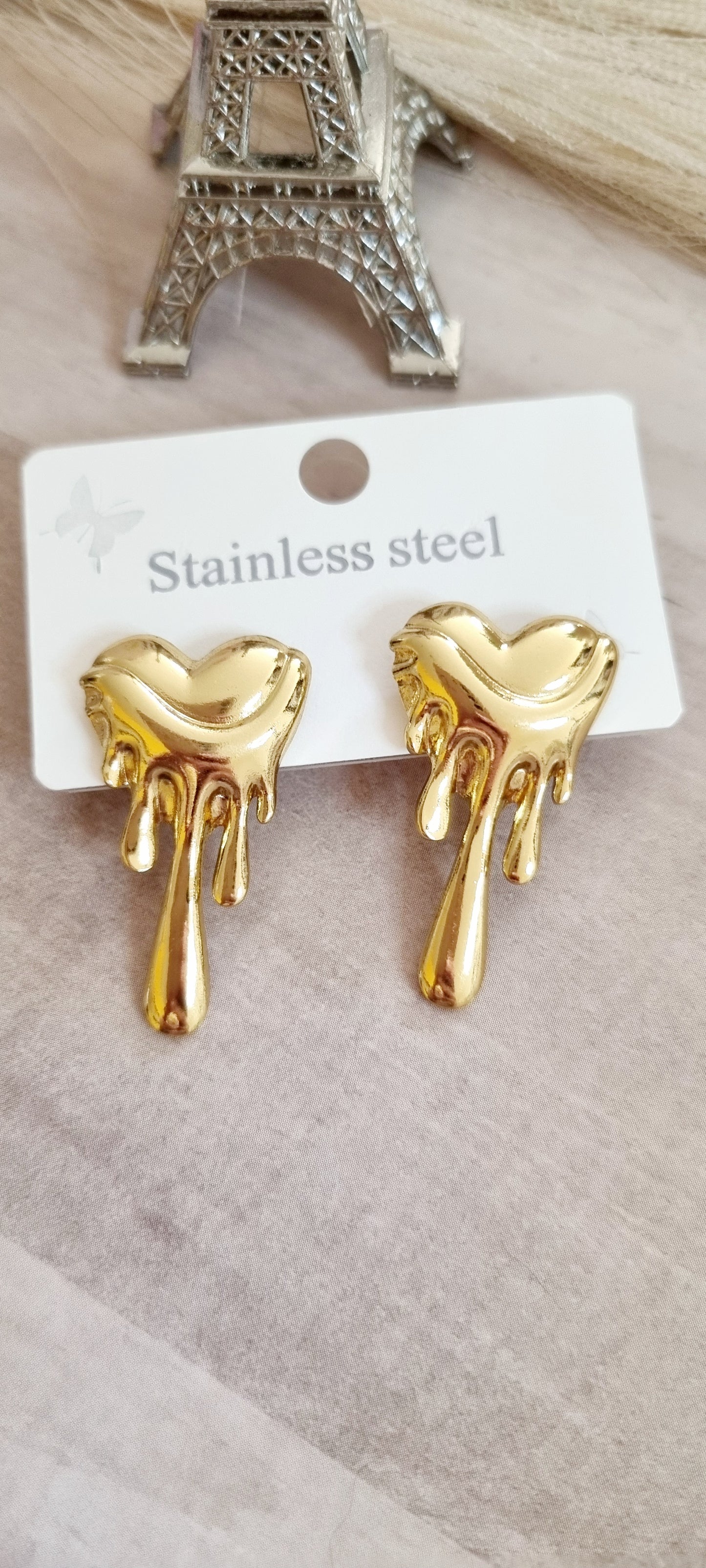 Aretes corazón derretido
