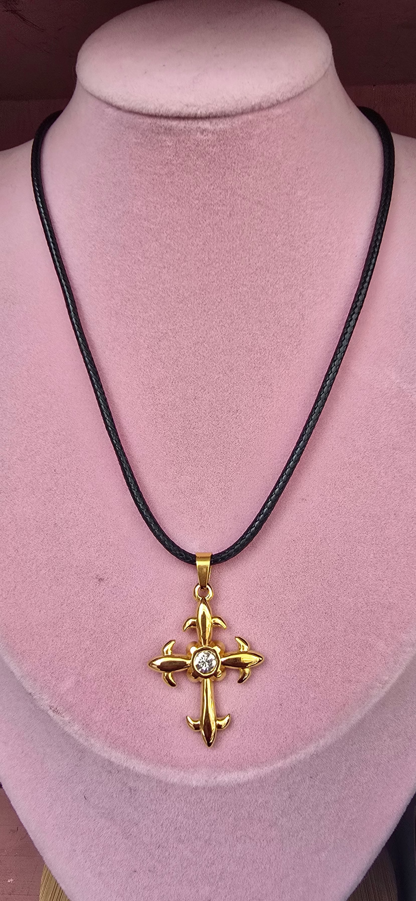 Collar cruz zirconia